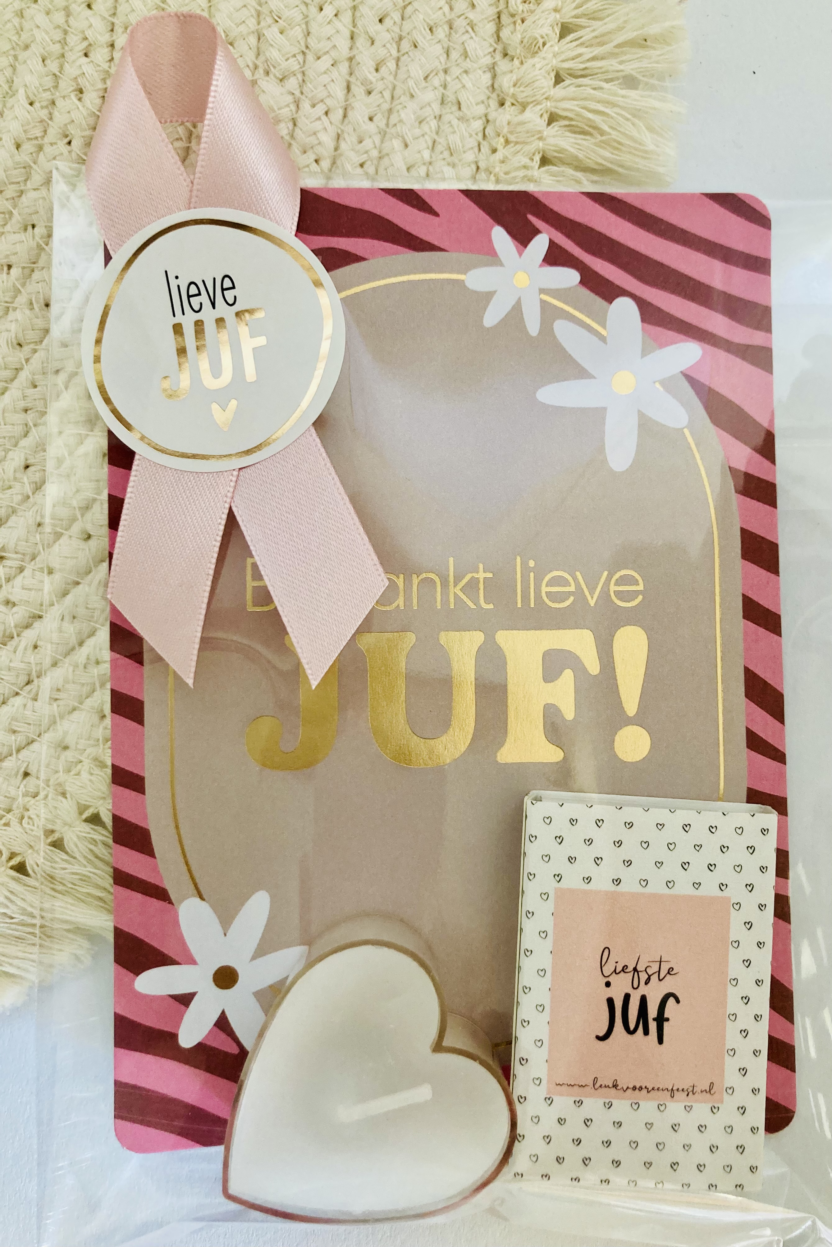 JUF | Kaart, Kaarsje & Lucifers