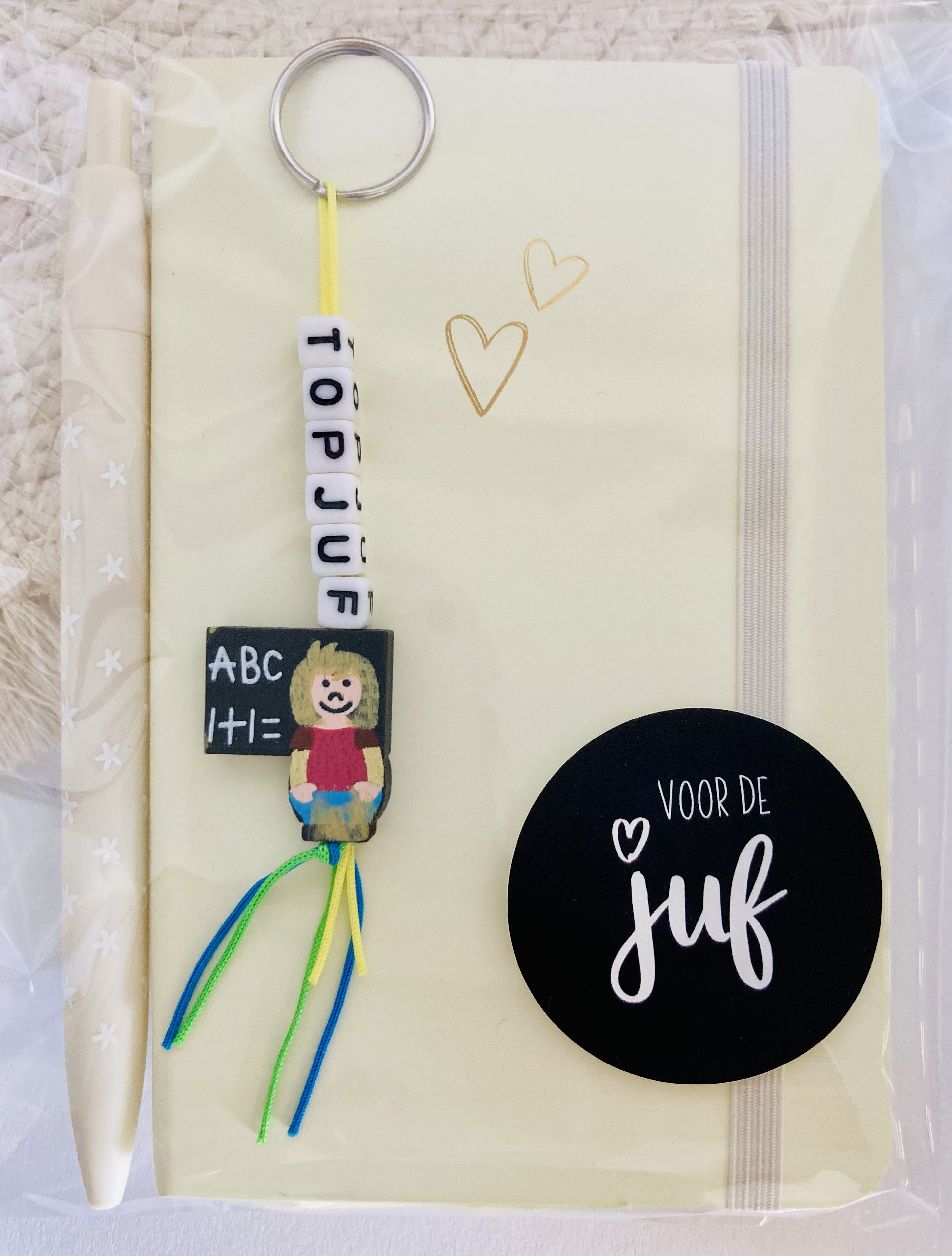 JUF |  Notitieboekje Geel, Pen & Sleutelhanger