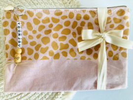 JUF | Toilettas & Sleutelhanger