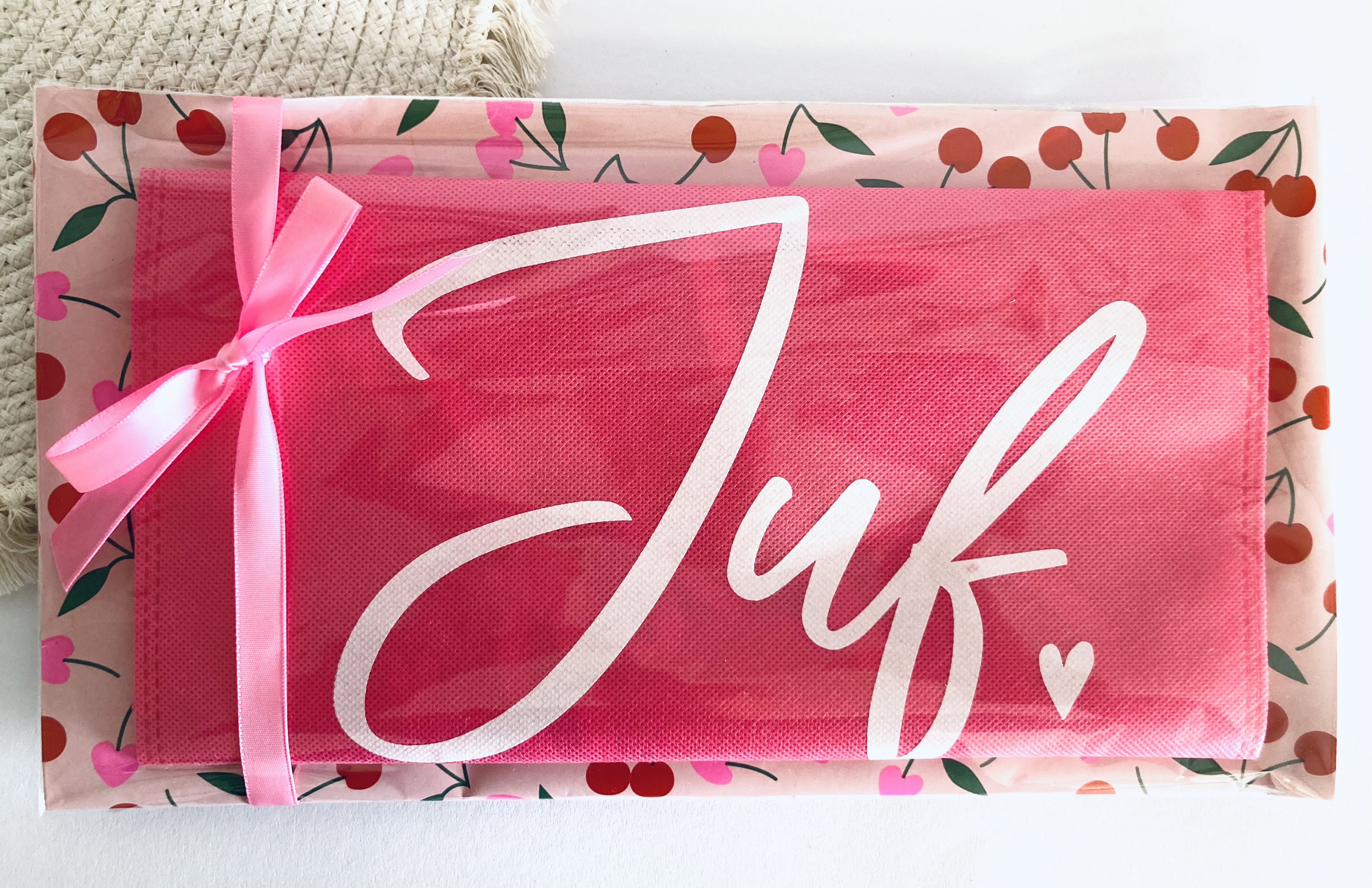 JUF | TAS ‘ JUF '
