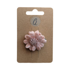 Babyhaarclipje vilten bloem bouclé zalm