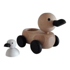 wooden mum and baby duck - monochrome