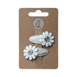 Babyhaarclipje Margrietjes beige linnen