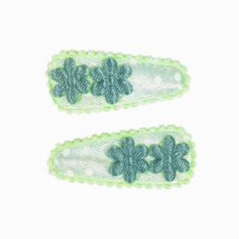 Babyhaarclipje dot groen met groene bloemetjes