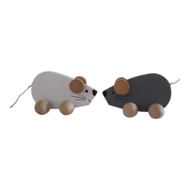 wooden mouse on wheels - grey