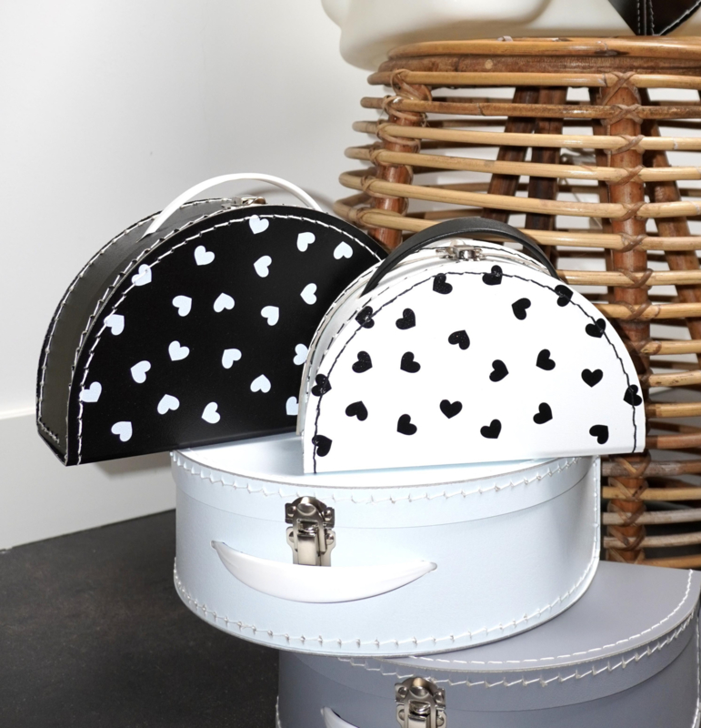 2-pack suitcases black and white with little hearts