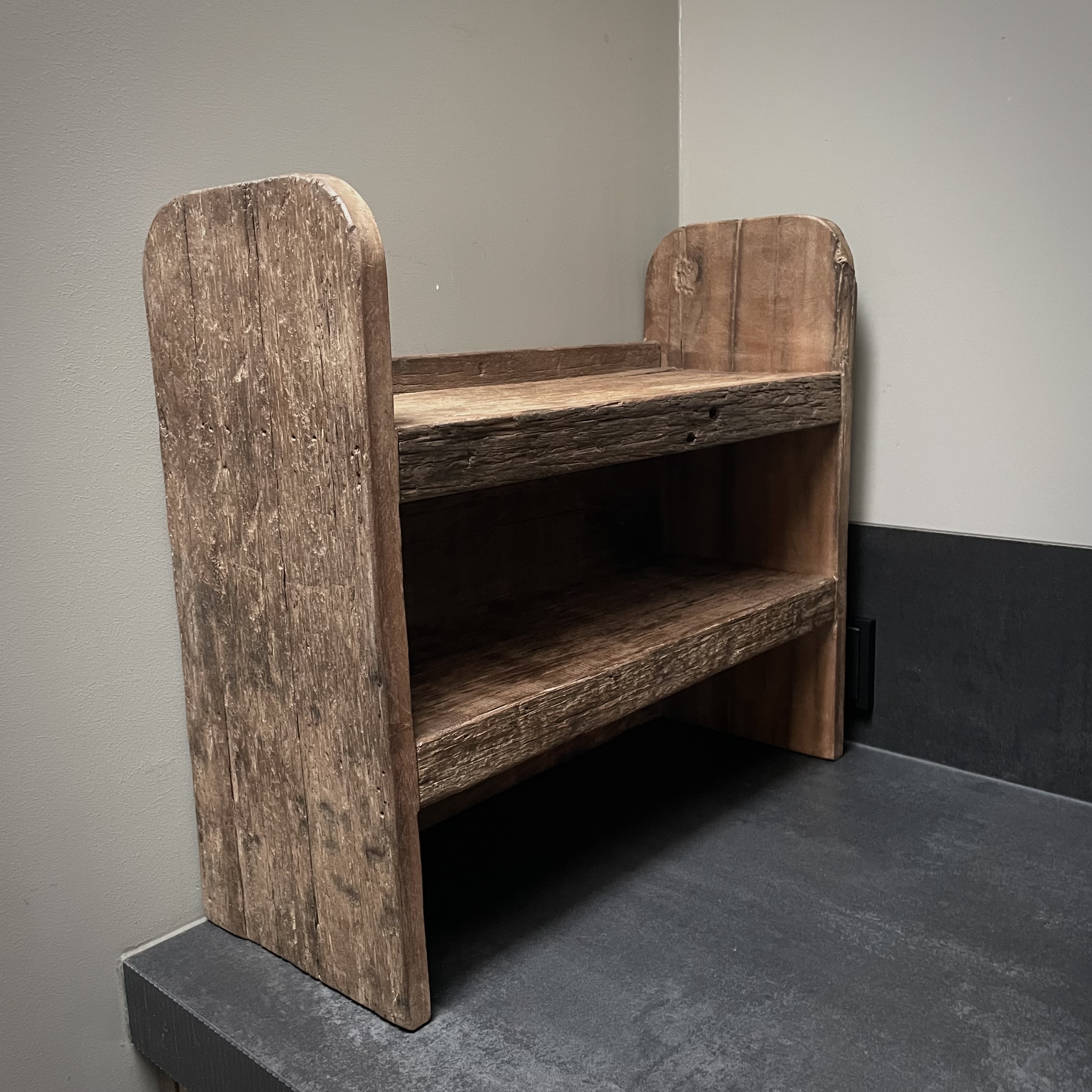 Zwaar houten rek 'truckbody wood' (Br 50 cm)