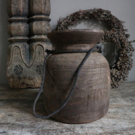 Oude Nepalese pot O (H 22,5 cm)
