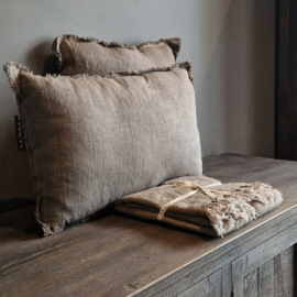 Linnen sierkussen 'Azra' Taupe Luksa (br 60 x 40 cm)