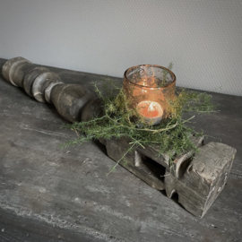 Unieke houten baluster 'kandelaar' Nr 3 (H 52 cm)