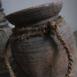 Oude Nepalese pot X (H 27,5 cm)