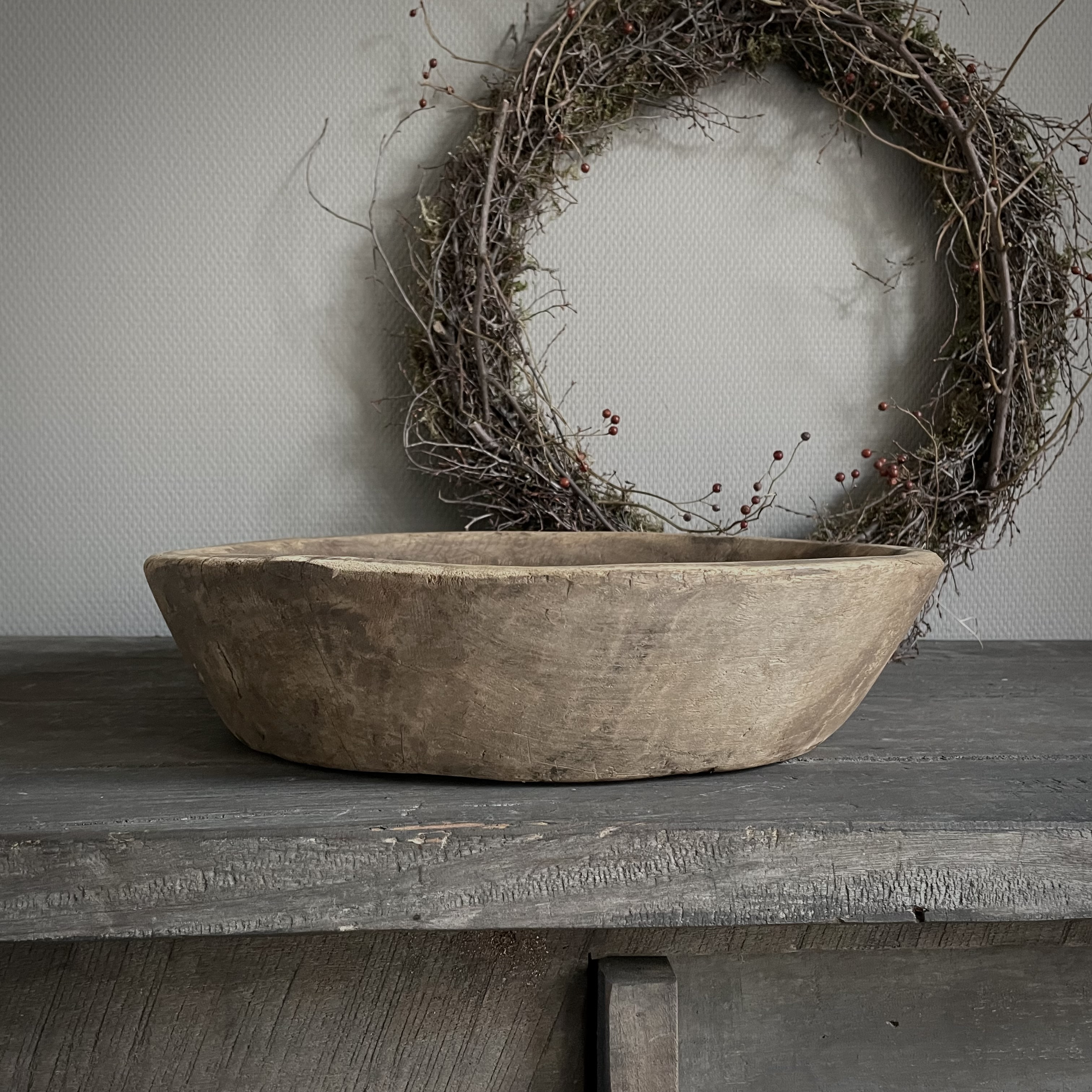 Oude houten schaal Nr 117  (Ø 40,5 cm)