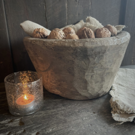 Oude vijzel ( Dia 28 cm)