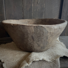 Oude vijzel ( Dia 34 cm)