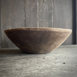 Oud houten schaaltje 4 ( Dia 21,5 cm)