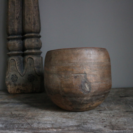 Oude Nepalese pot 18 (H 23,5 cm)