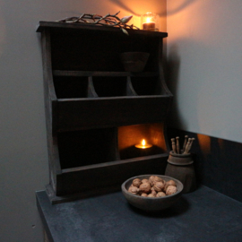 Gruttersbak (br. 49,5 cm.)