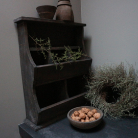 Gruttersbak (br. 49,5 cm.)