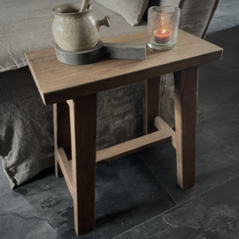 Houten kruk (Br 40 cm)