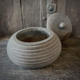 Houten pot met deksel (Dia 20 cm.)