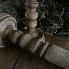 Houten kandelaar (25 cm hoog)