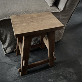 Houten kruk 'Nieuw'(H 45 cm)