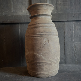 Oude Nepalese pot 138 (H 37 cm)