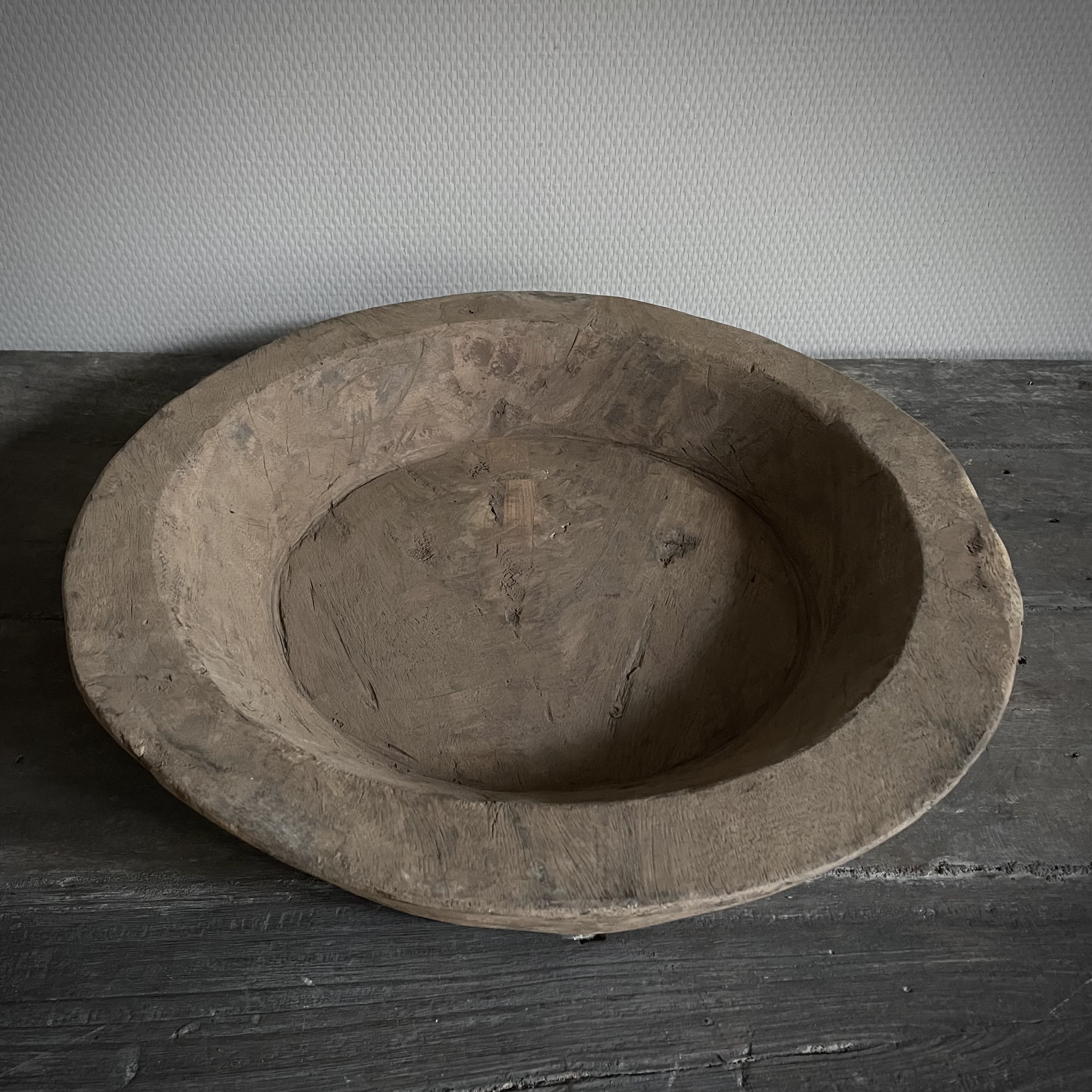 Oude houten schaal Nr 116  (Ø 41 cm)