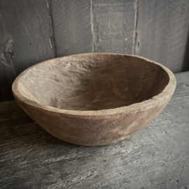 Oud houten schaaltje 5 ( Dia 22,5 cm)