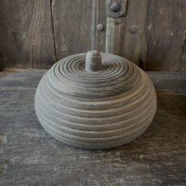 Houten pot met deksel (Dia 20 cm.)