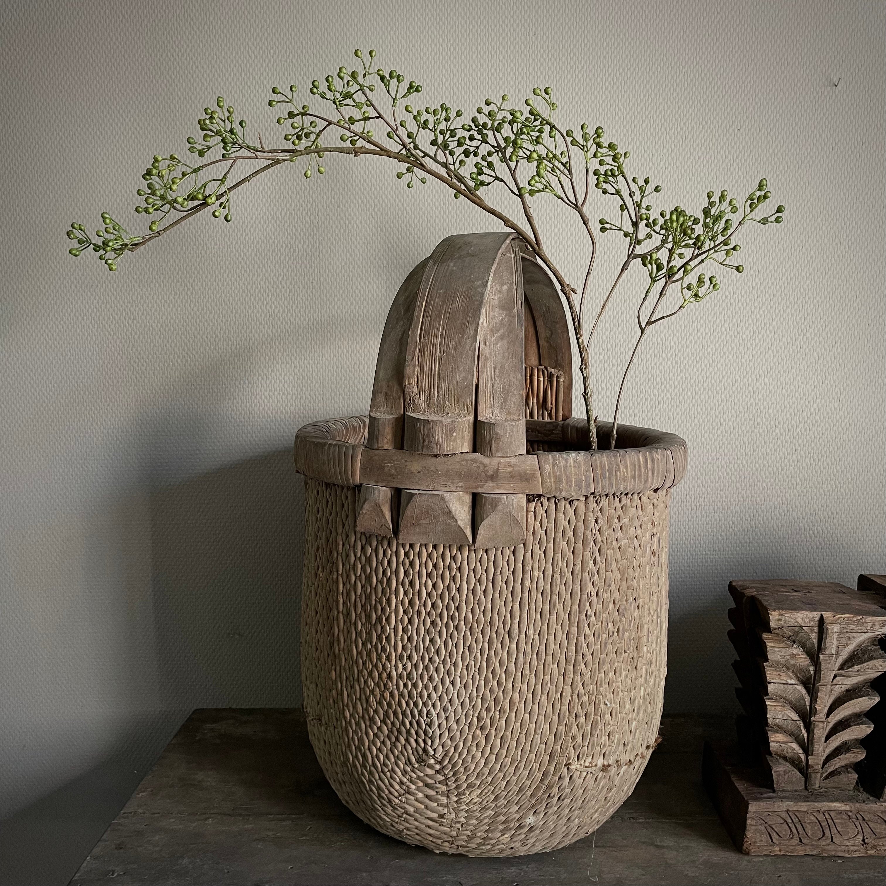 Authentieke Chinese plukmand XL  (H 63 cm)