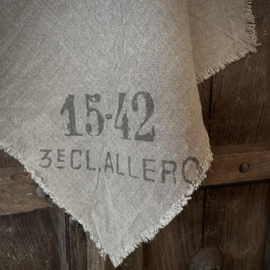 Shabby linnen  '1542' (45x45 cm)