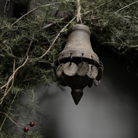 Metalen klos 'muntjes' (H 15 cm)