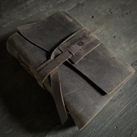 Lederen notitieboek