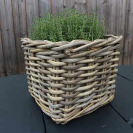 Rattan mand vierkant (Br 24 cm)