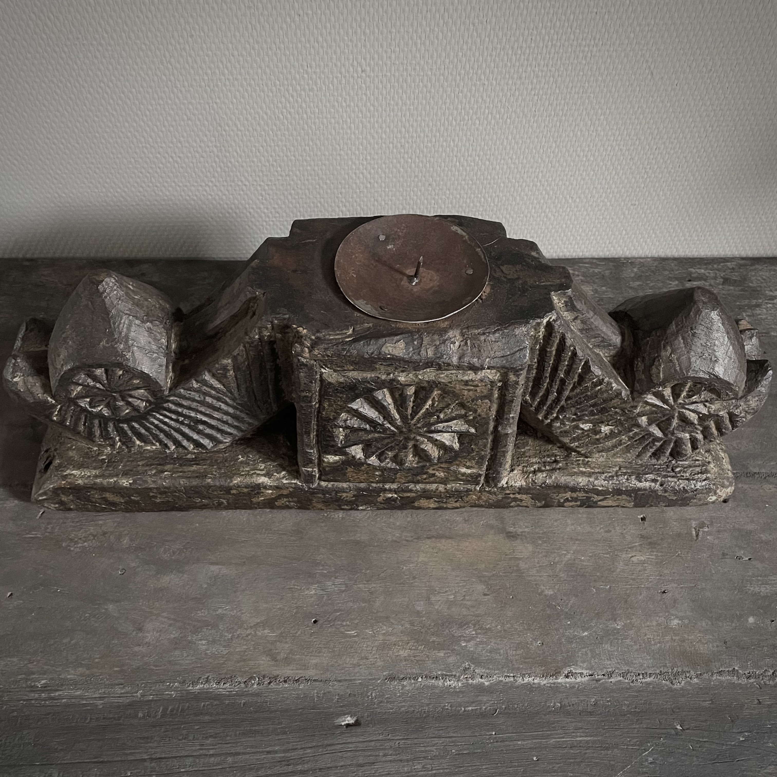 Oud ornament NR 38 ( L 53 cm.)