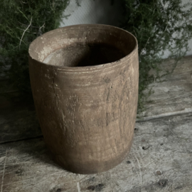 Oude Nepalese pot 37 (H 20 cm)