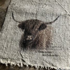 Shabby linnen  "Schotse Hooglander" kleur (30x45 cm)