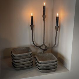 Houten vierkant schaaltje. (15 x 15 cm.)