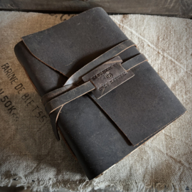 Lederen notitieboek (L)