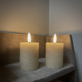 Set van 2 LED wax stompkaarsen bruin ( H 9,5 cm)