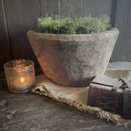 Oude vijzel ( Dia 28 cm)