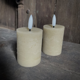 Set van 2 LED wax stompkaarsen bruin ( H 9,5 cm)