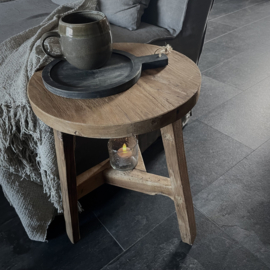 Houten kruk  (H 45,5 cm)