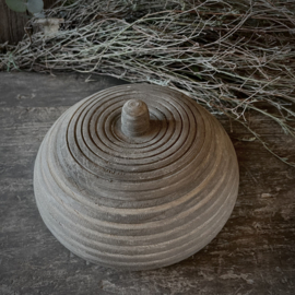 Houten pot met deksel (Dia 20 cm.)