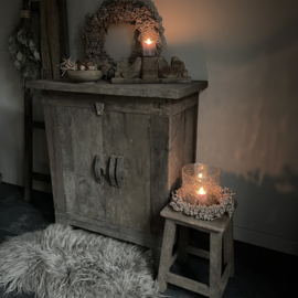 Old Farm  cabinet Aura Peeperkorn