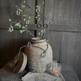 Oude Nepalese pot 134 (H 31 cm)