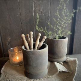 Houten pot/ beker op voet 'Luksa'