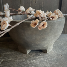 Massief houten trog/ bowl op voet. ( Dia 30 cm.)