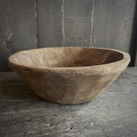 Oud houten schaaltje 6 ( Dia 21,5 cm)